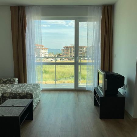 Апартамент В Сарафово Apartment Burgas City Exterior foto