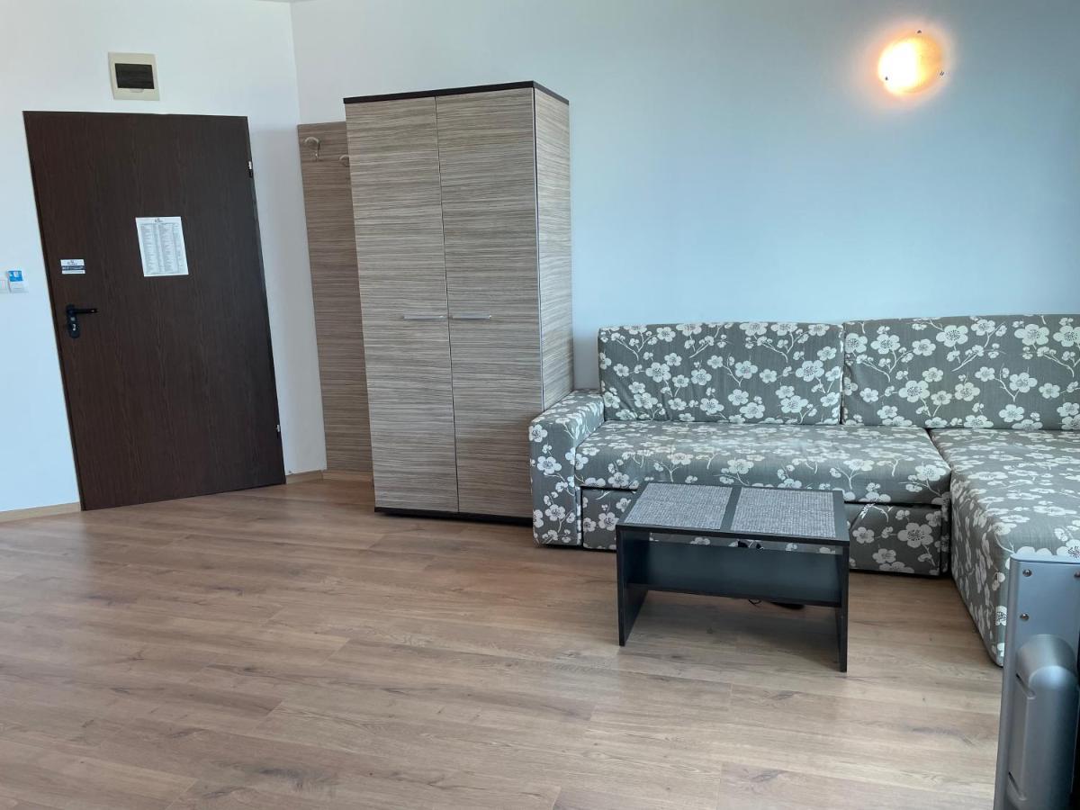 Апартамент В Сарафово Apartment Burgas City Exterior foto